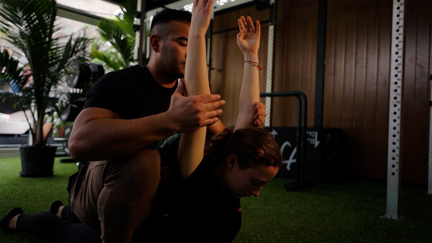 MOBILITY class practice and movement at Indogravity Studio